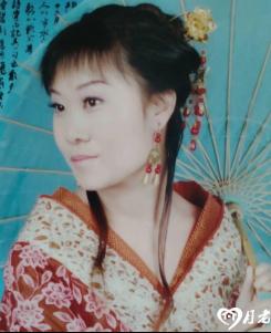 張女士